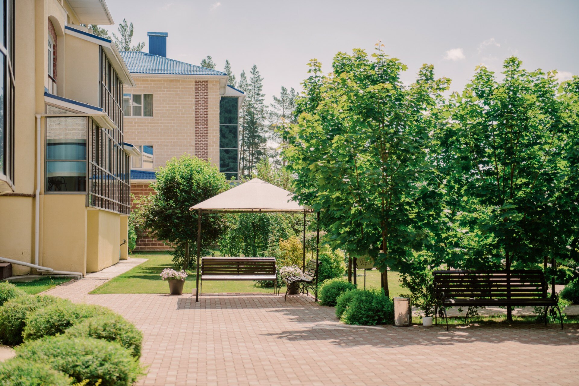 Фото Мини-гостиница Лазурит