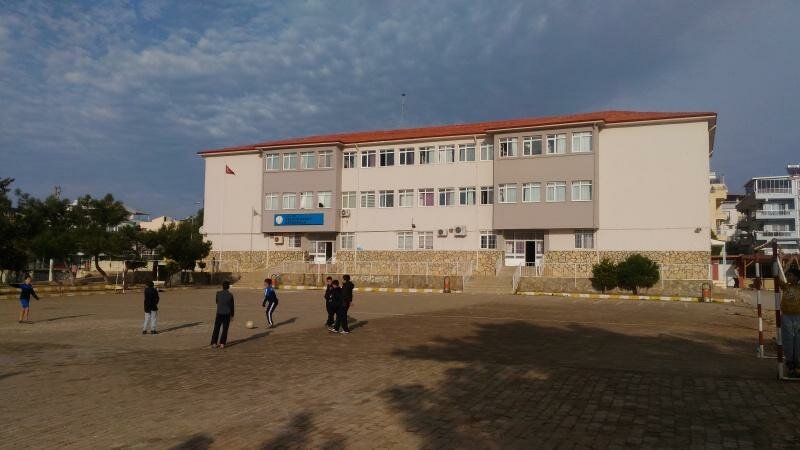 School Didim Selcuk Ozsoy Middle School, Didim, photo