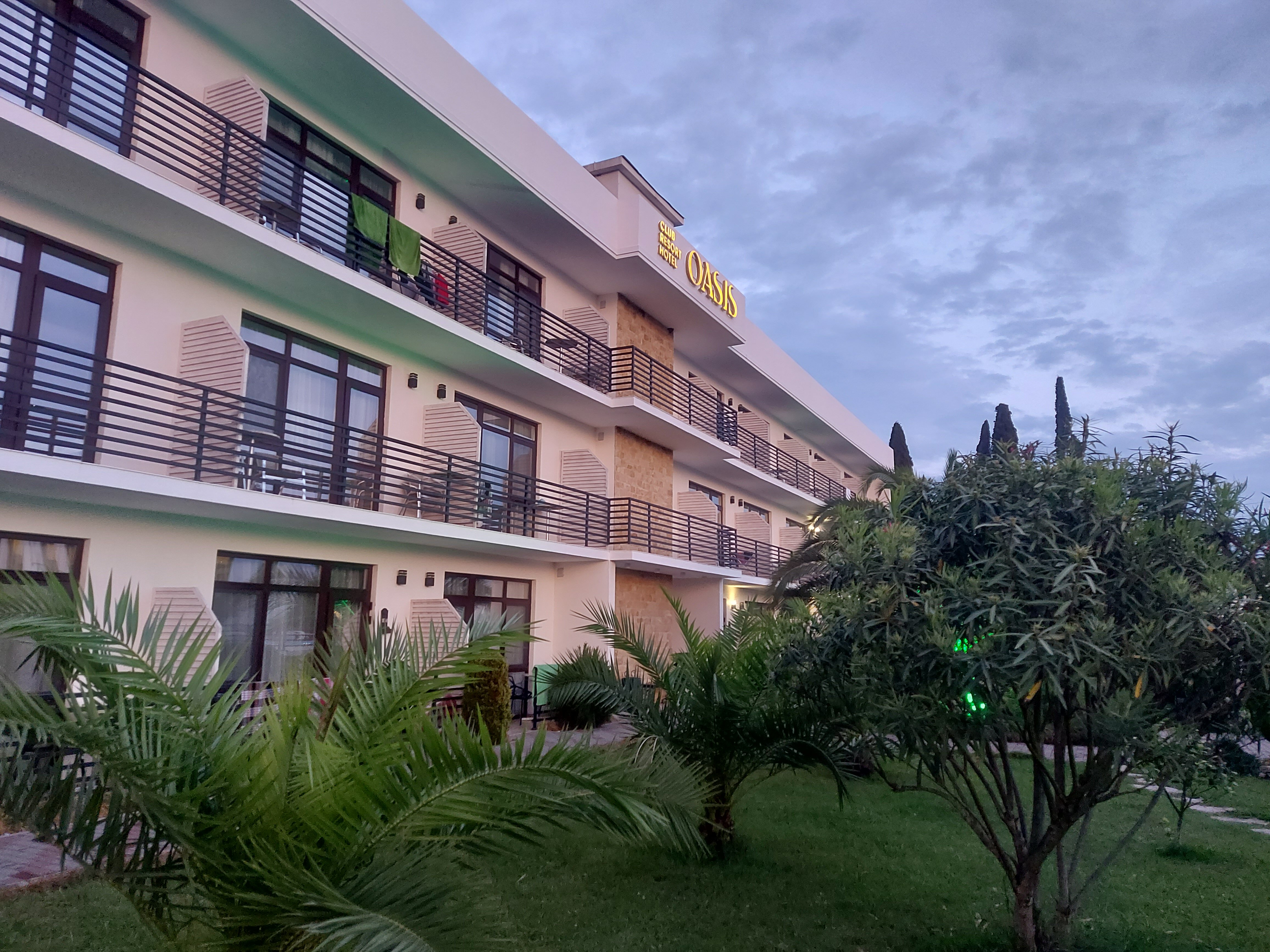 Фото Оазис Клаб Резорт Отель