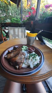 Horosho (Vostochnaya Street, 18), cafetería