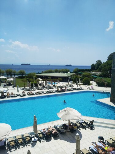 Внешний вид отеля Renaissance Polat Istanbul Hotel в Бакыркёйе, фото 4