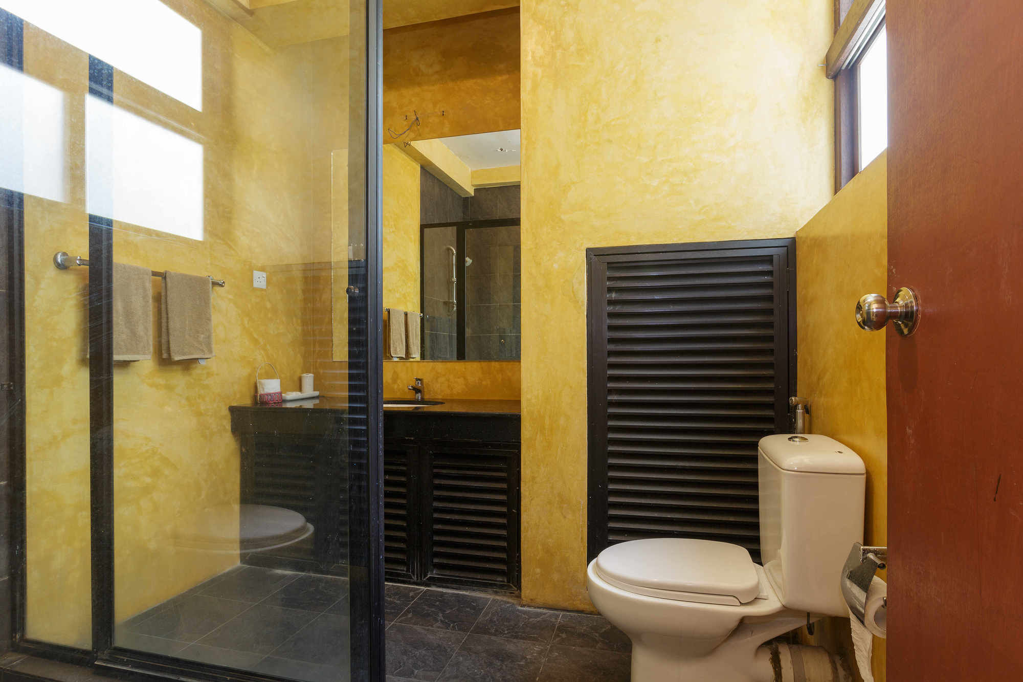 Фото Colpetty House