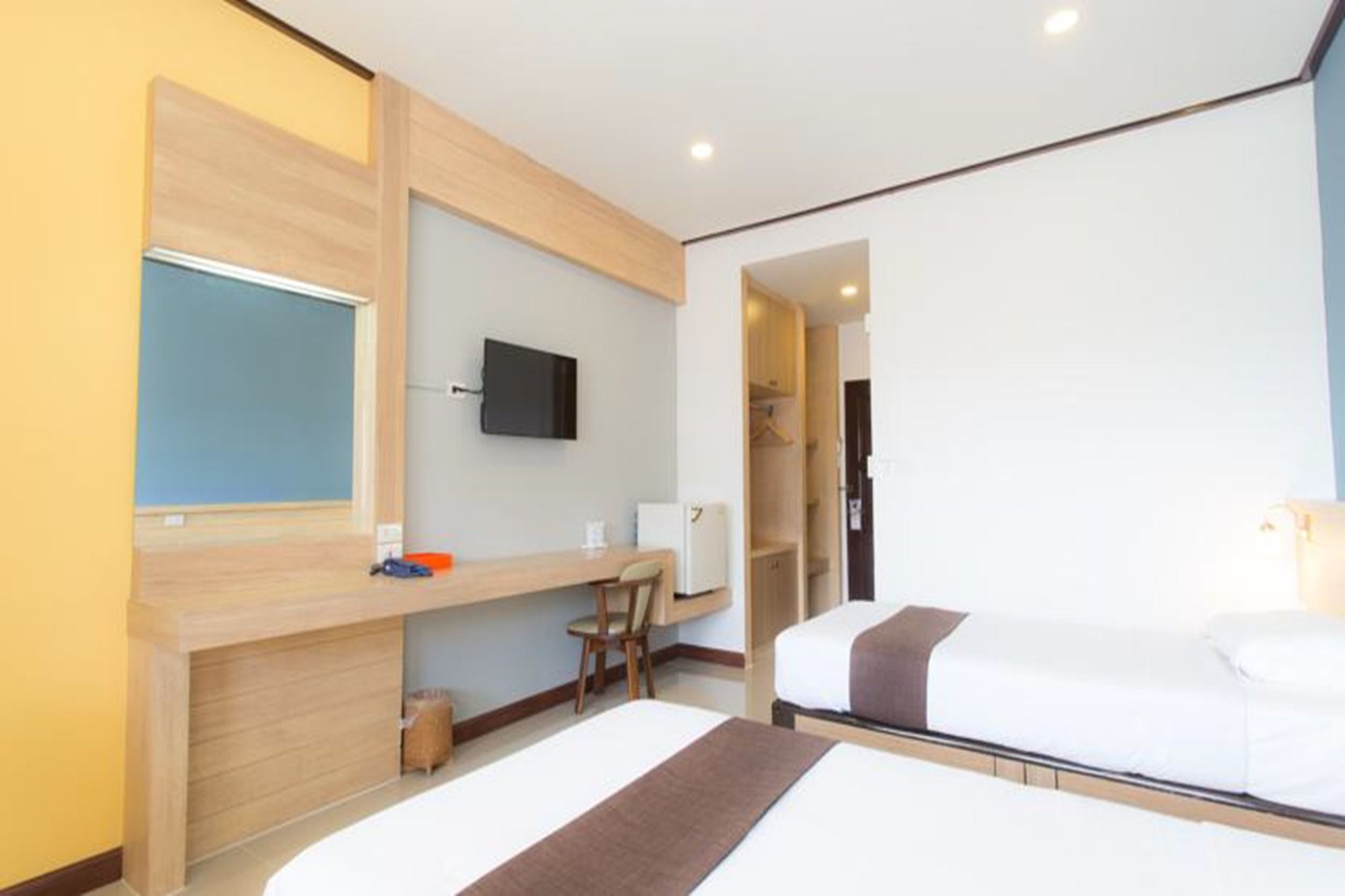 Фото Asia Lampang Hotel