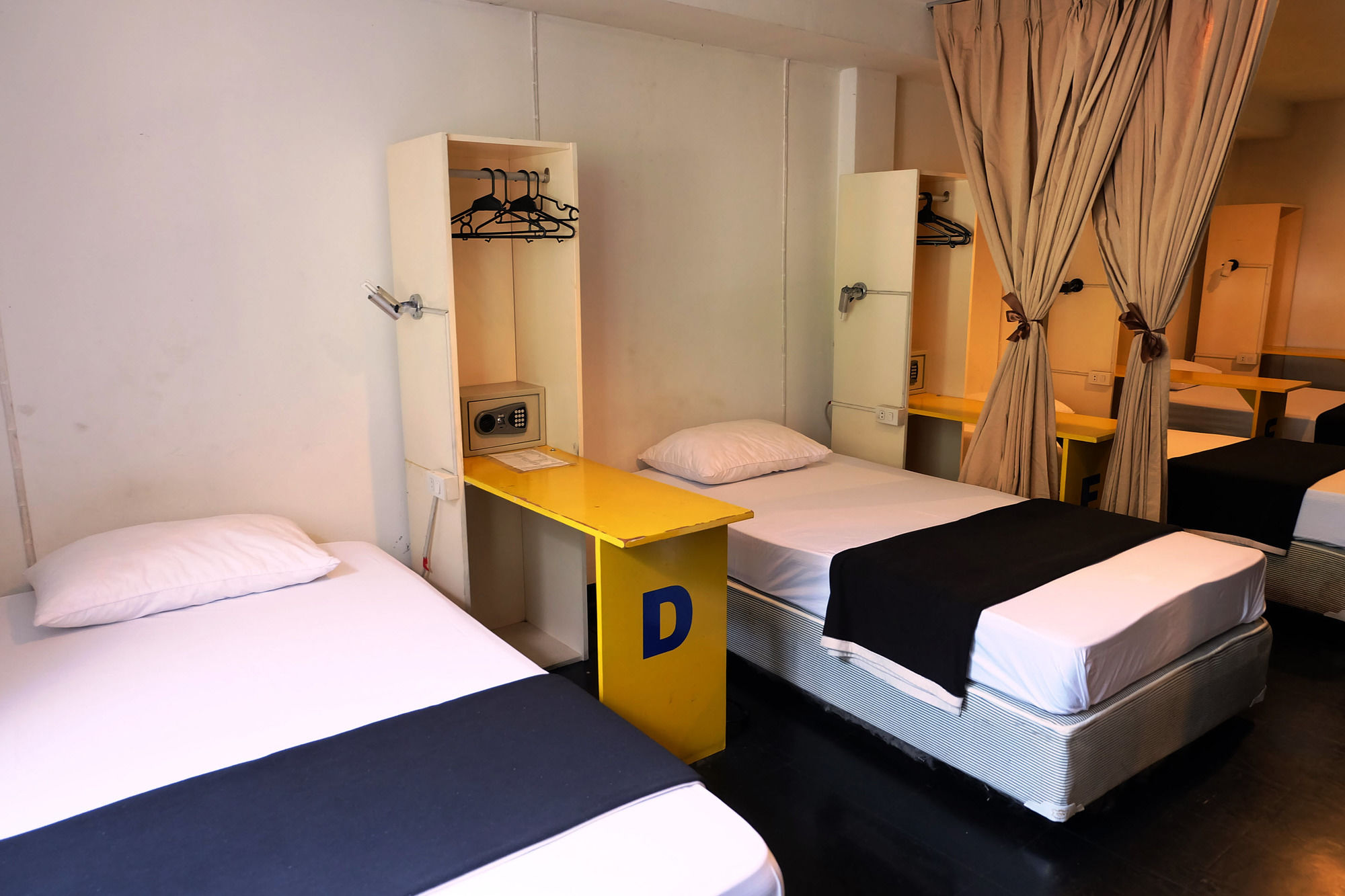 Фото Take A Nap Hotel