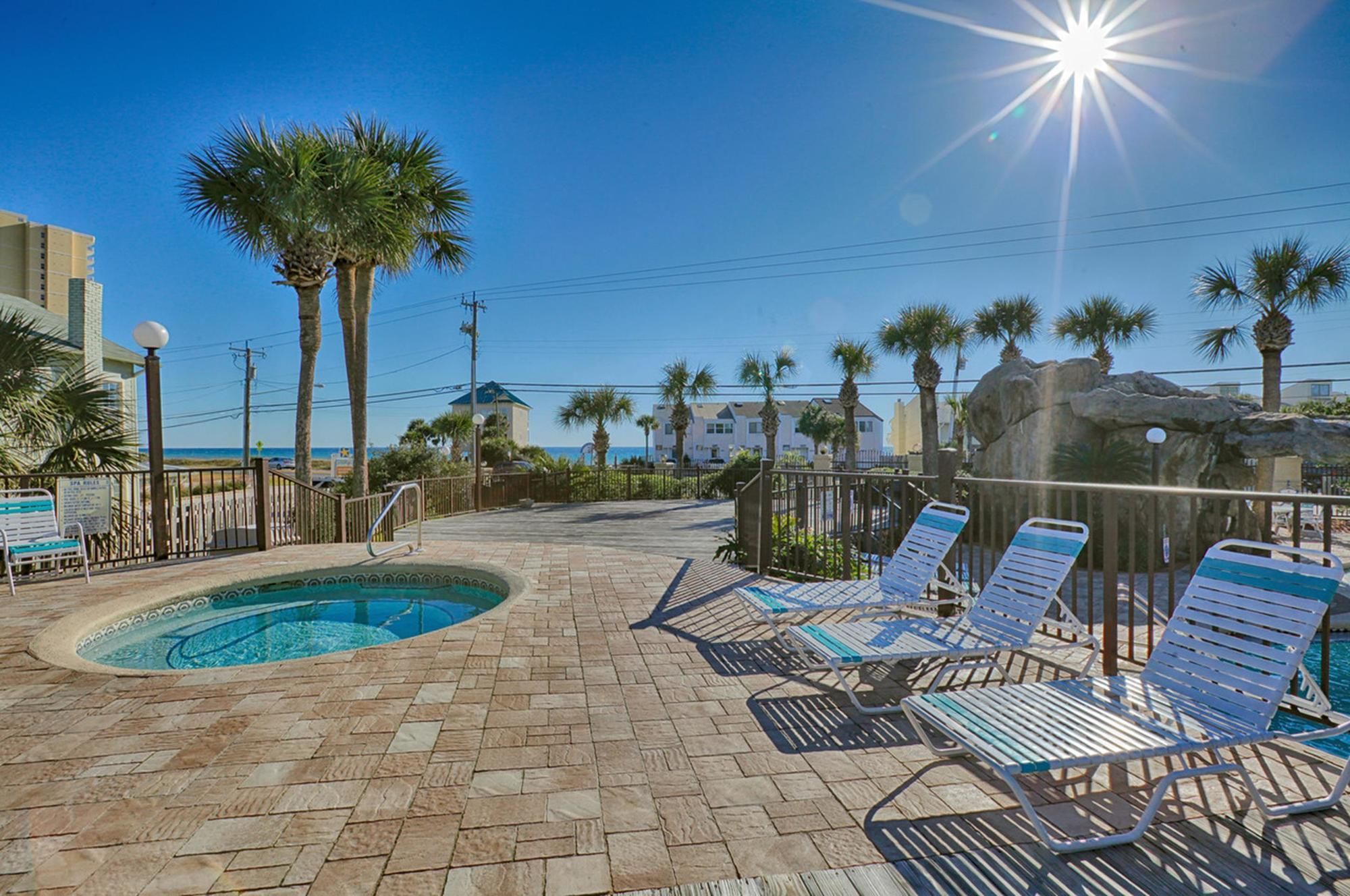 Фото Portside Resort by Panhandle Getaways