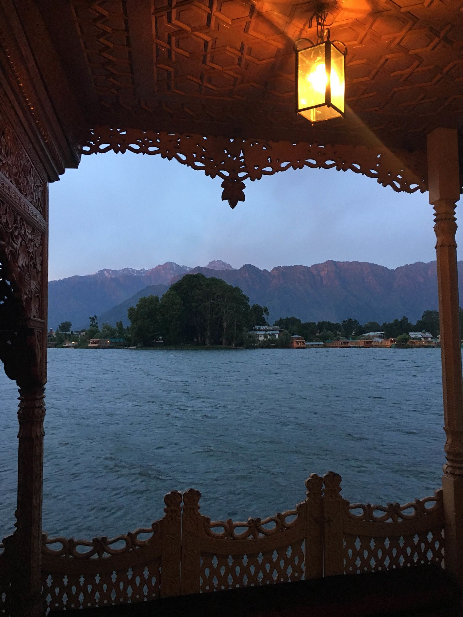 Фото Mascot Houseboats