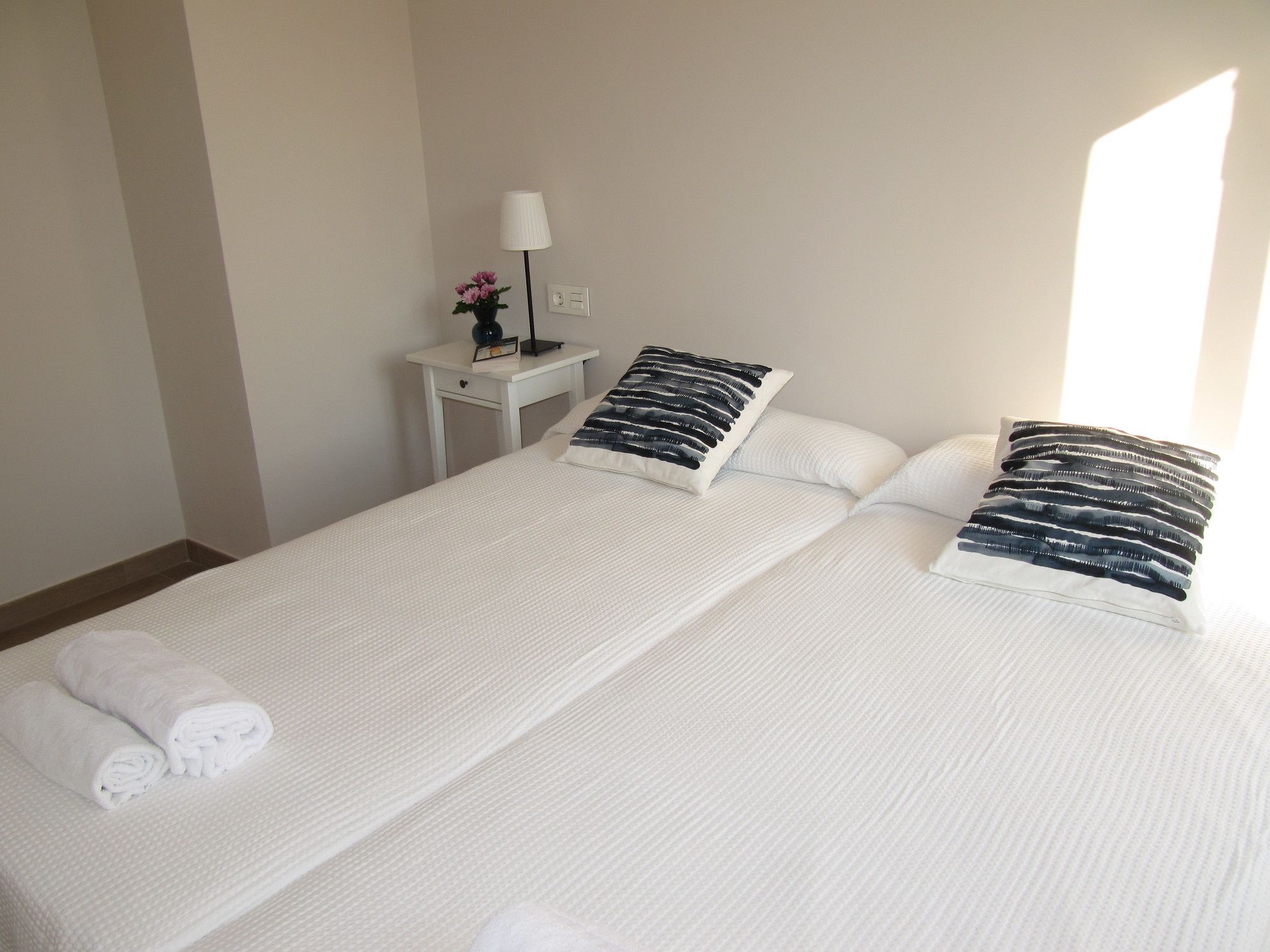 Фото Life Apartments Guadalete