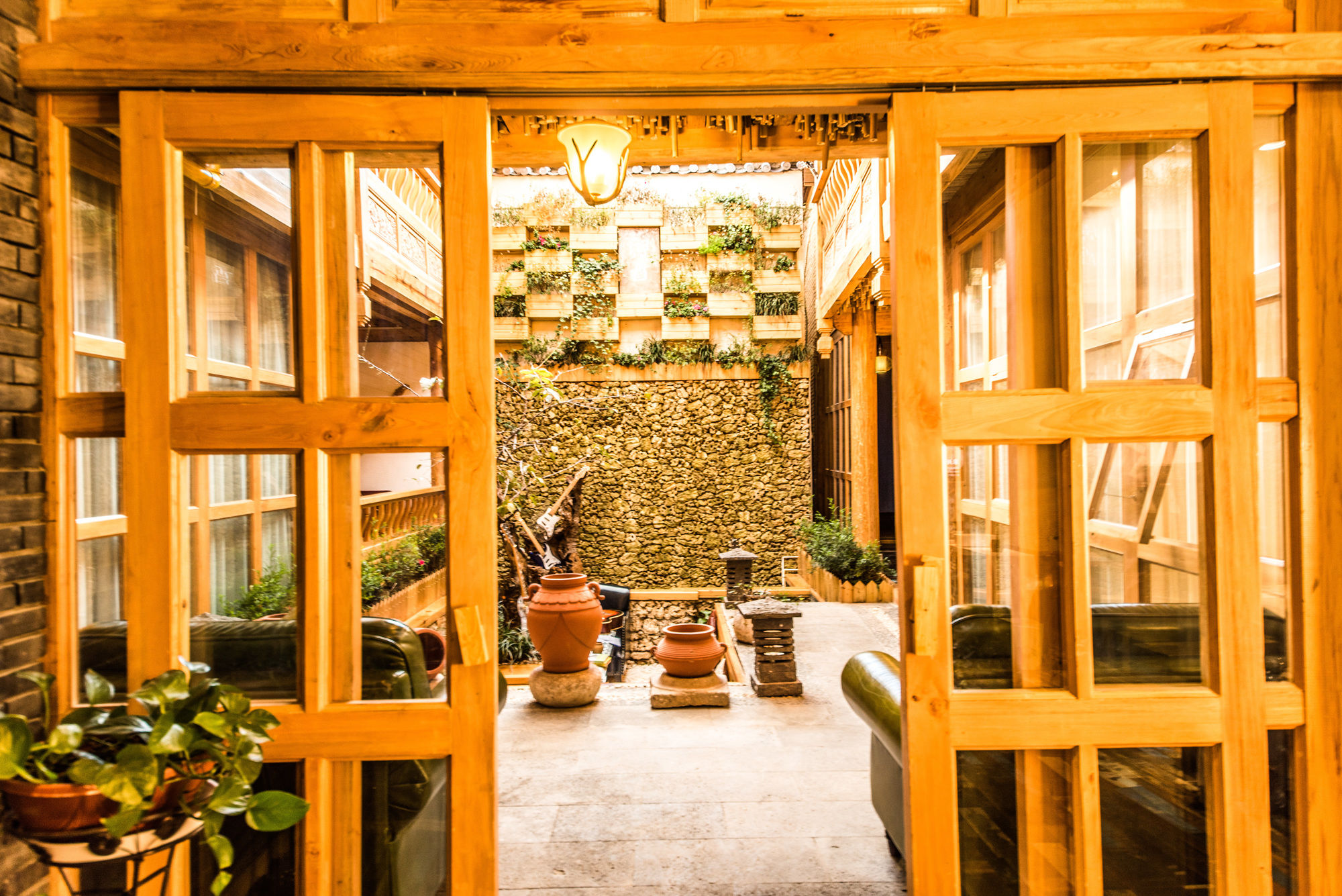 Фото Sanshengwuer Zeyun Inns