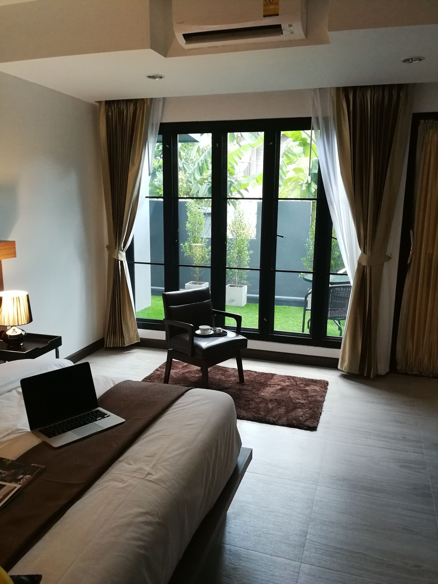 Фото M. I. N. D. Villa