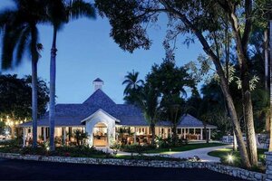 Гостиница Half Moon