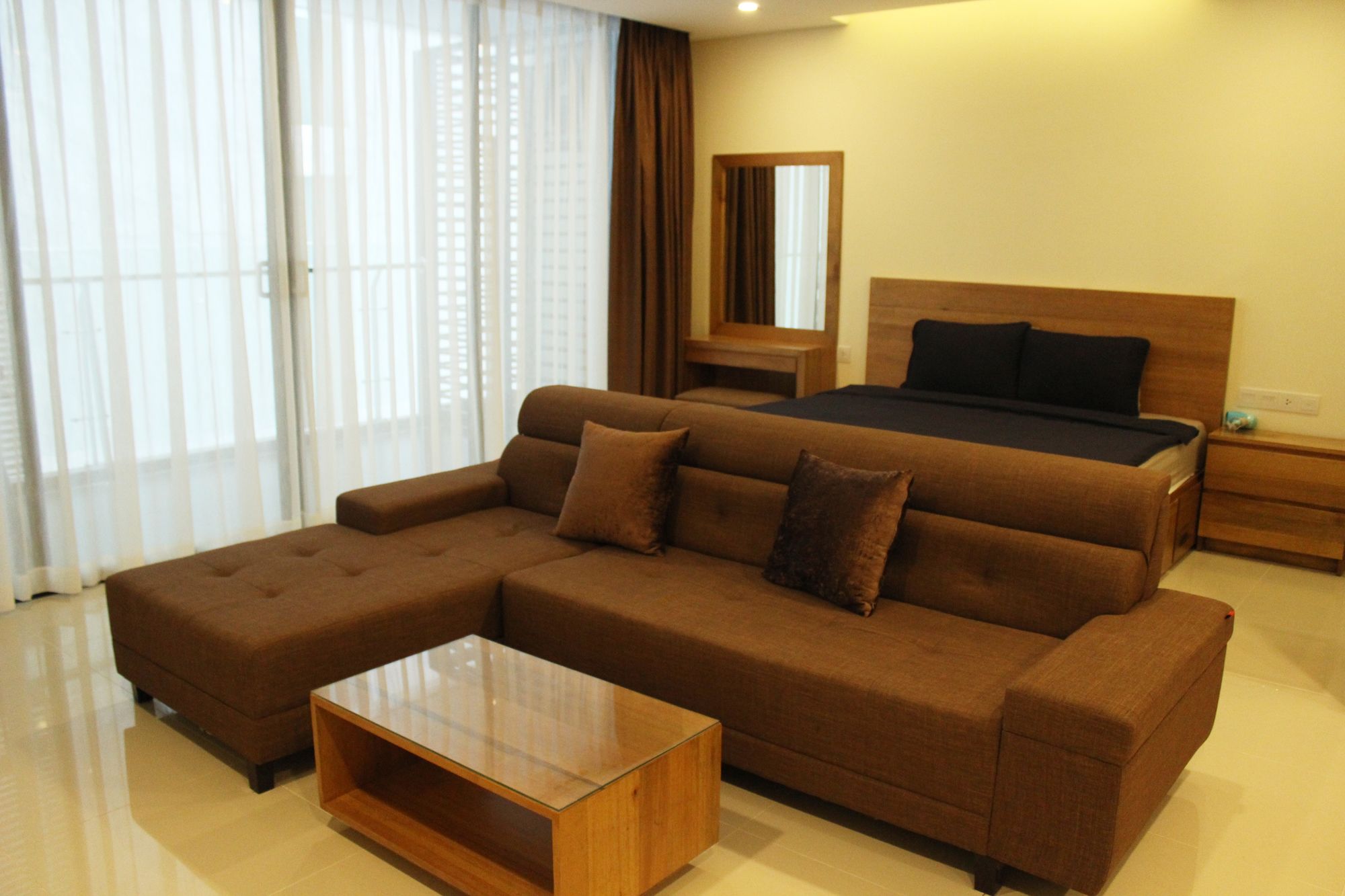 Фото Holi Beach Hotel & Apartments