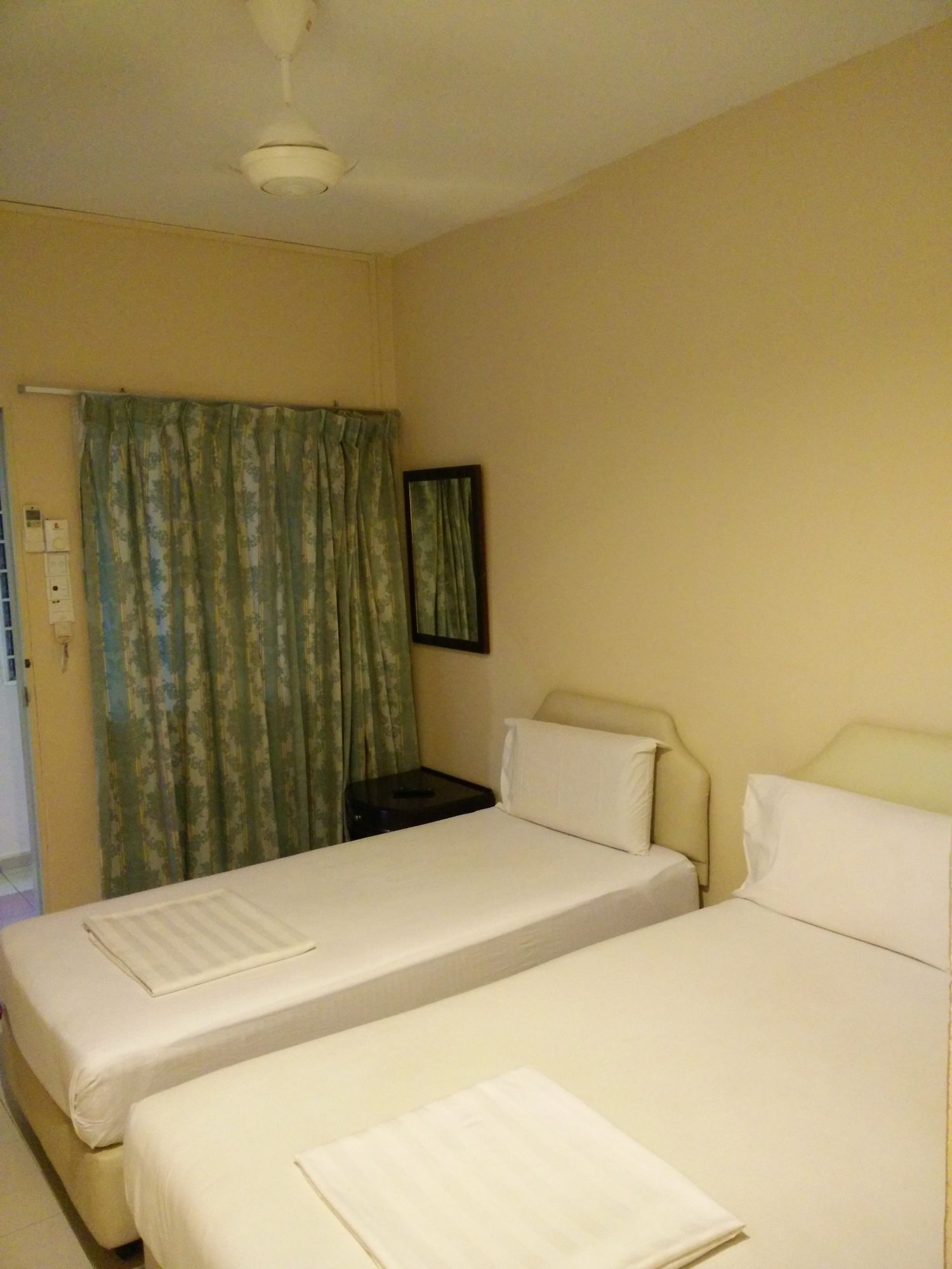 Фото Kota Lodge Hotel