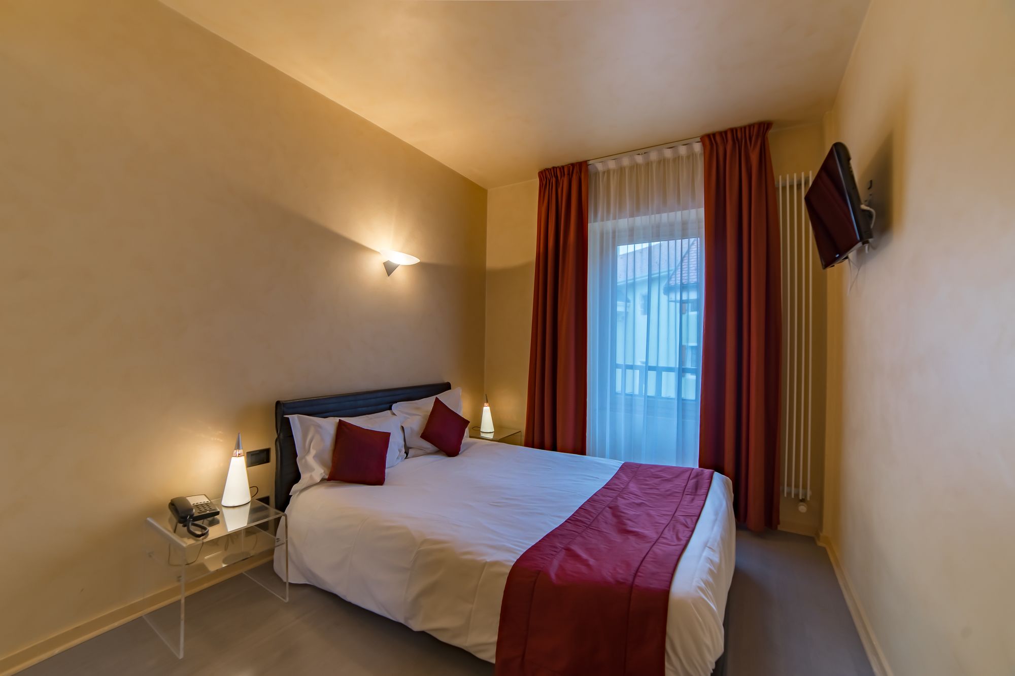 Фото Hôtel du Palais de l'Isle