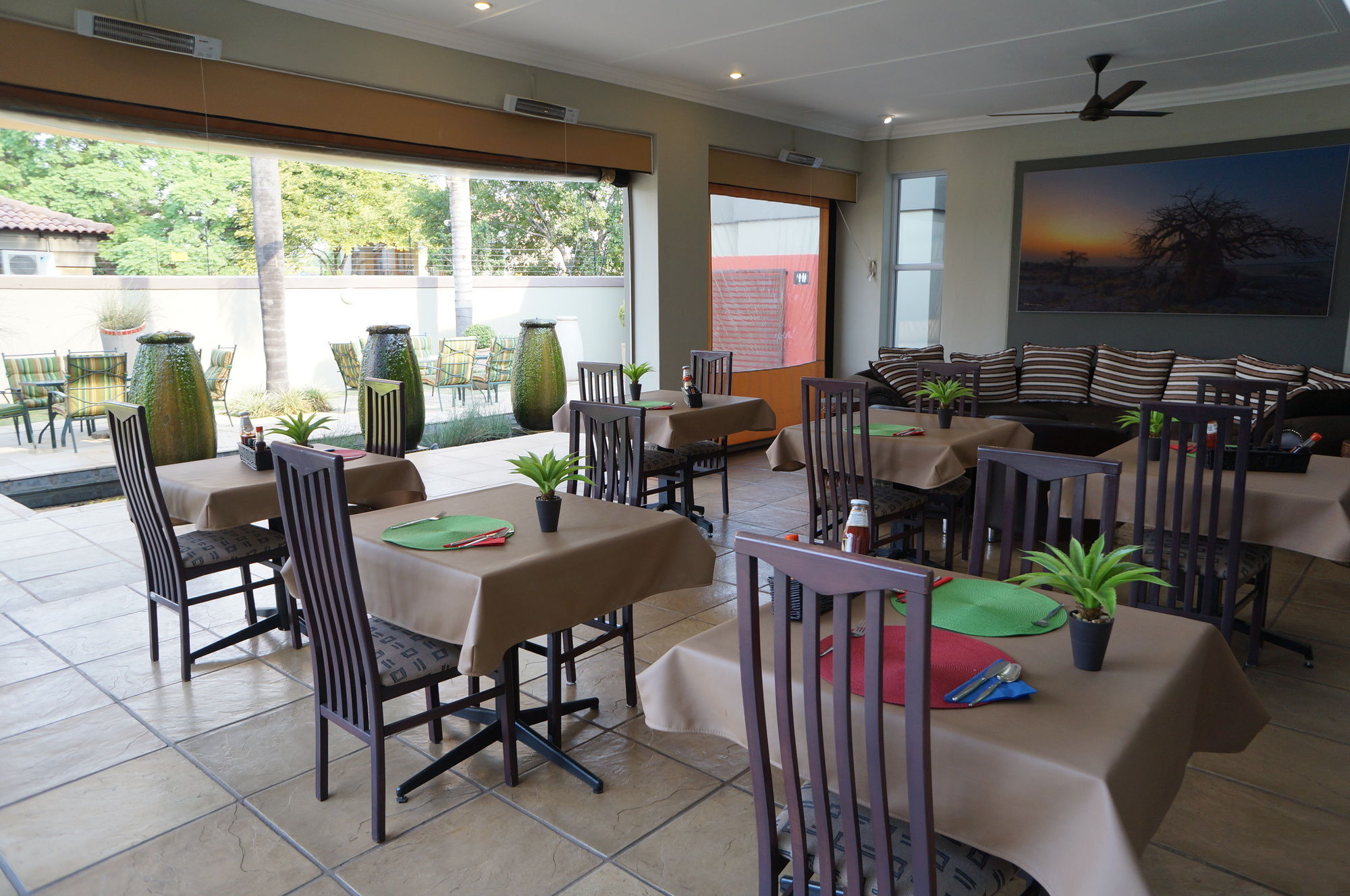 Фото отеля 5