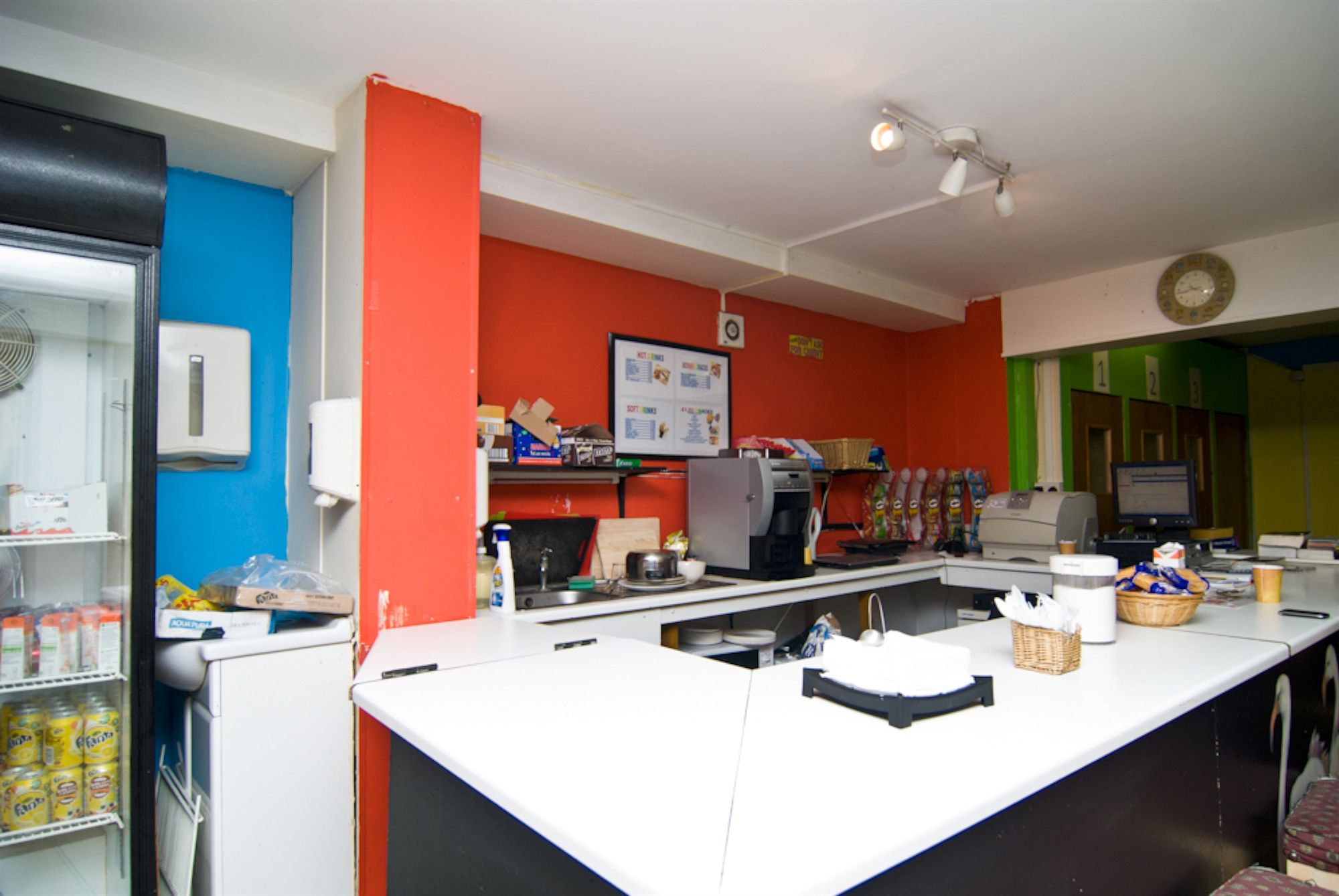 Фото Kensal Green Backpackers