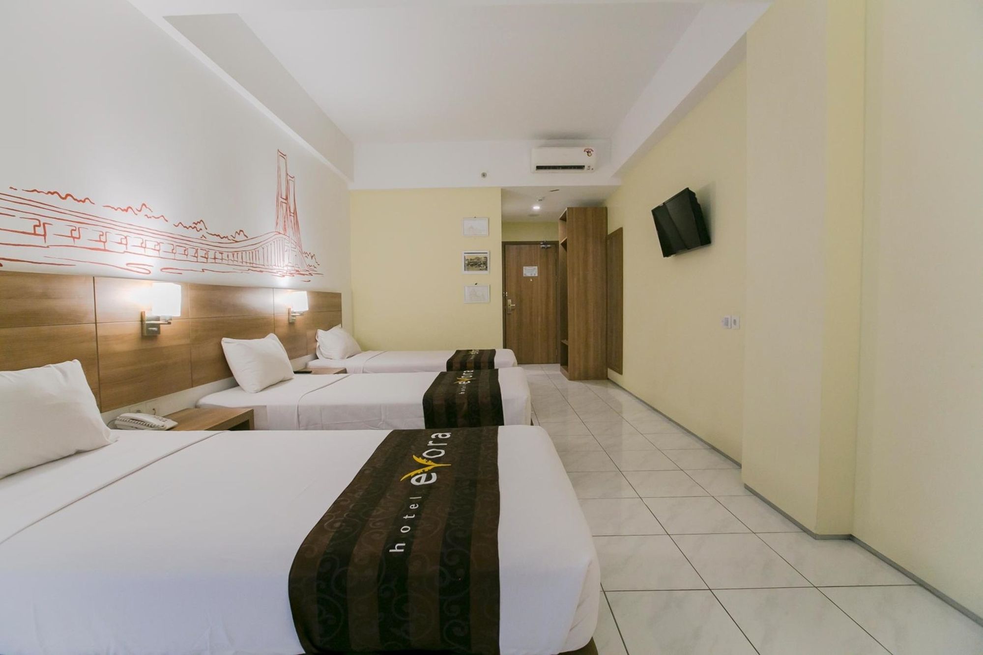 Фото Evora Hotel