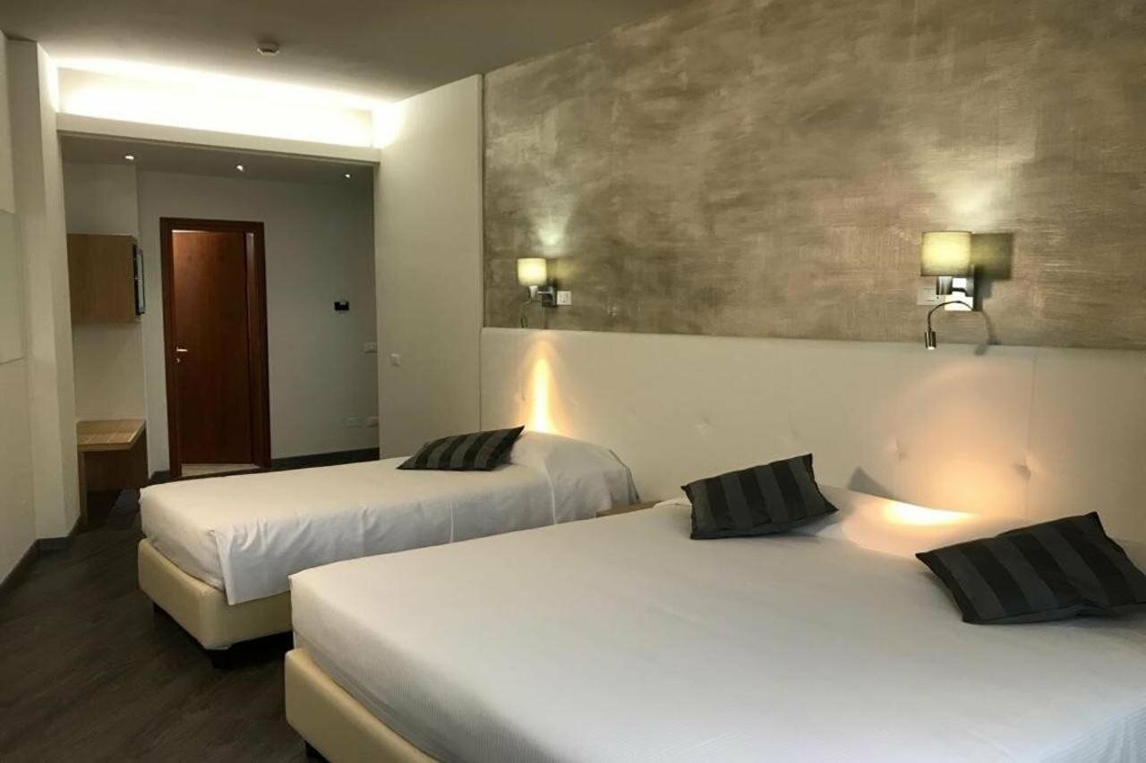 Фото Hotel Europa