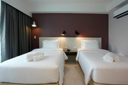 Гостиница Port Canary Airport Hotel в Бангкоке