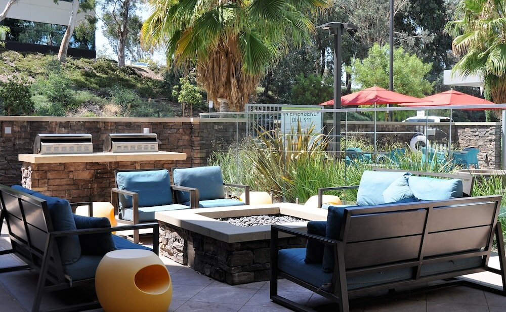 Фото Home2 Suites by Hilton Temecula