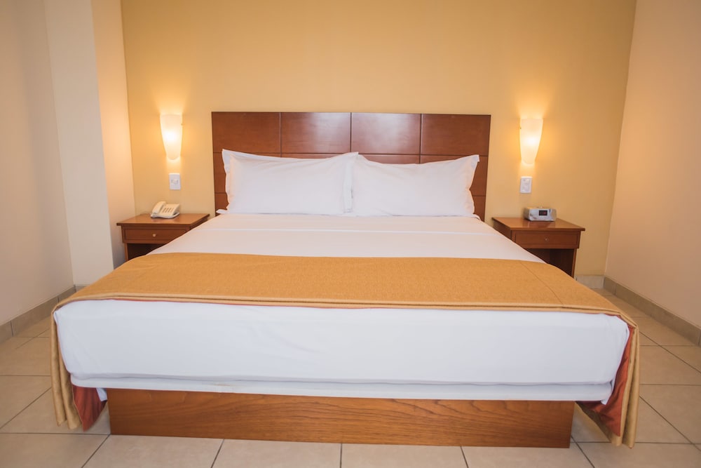 Фото Wyndham Costa del Sol Pucallpa