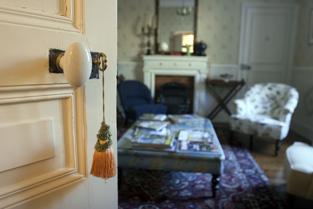 Фото Hôtel La Villa Fleurie