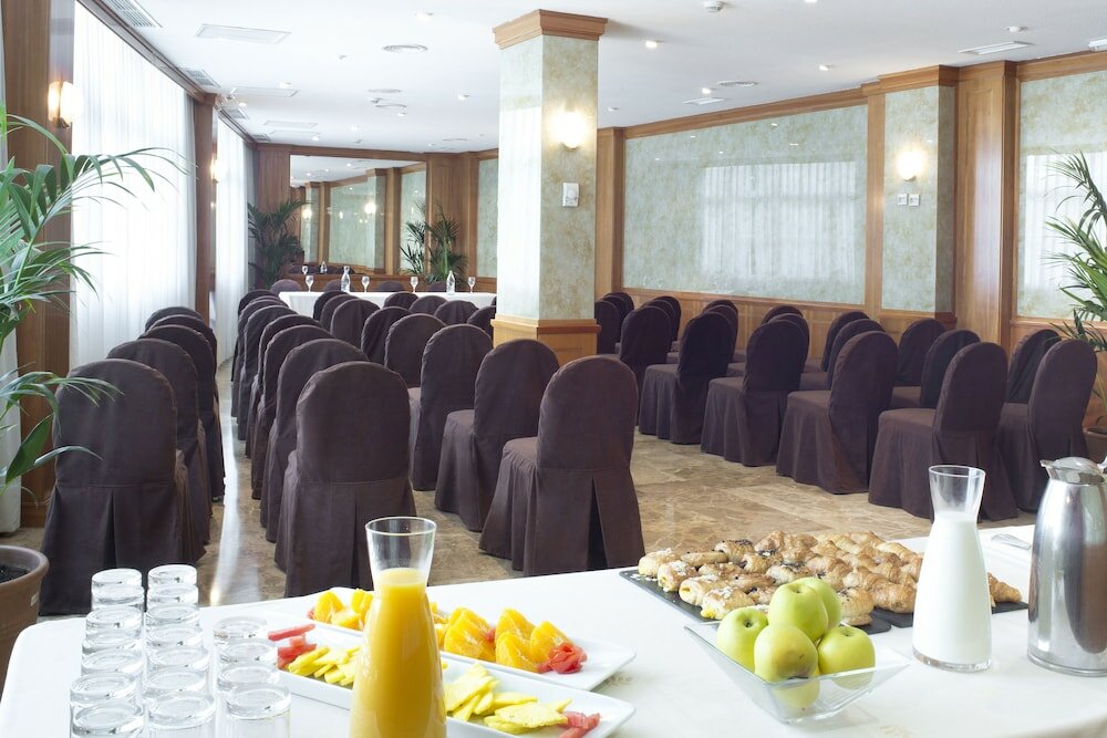 Фото Vp Jardín de Tres Cantos