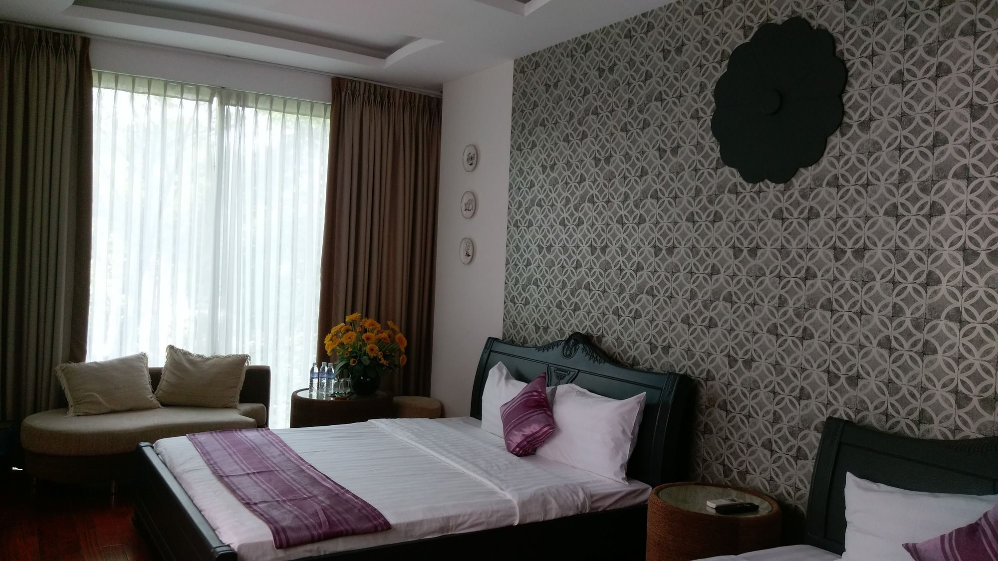 Фото Sense Legend Hotel