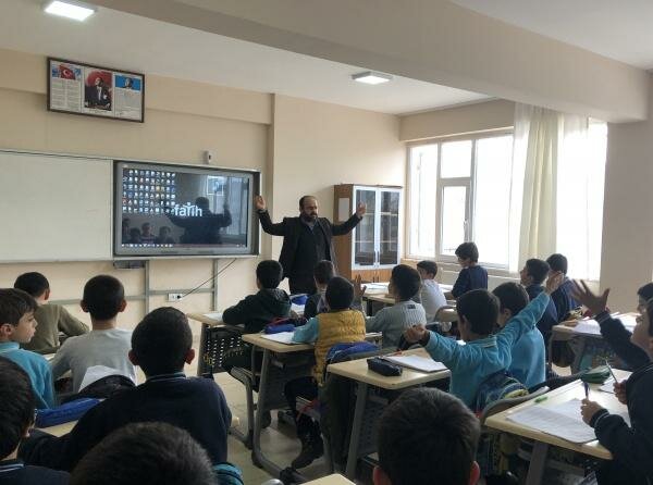 Lyceum Bismil Anadolu Lisesi, Bismil, photo