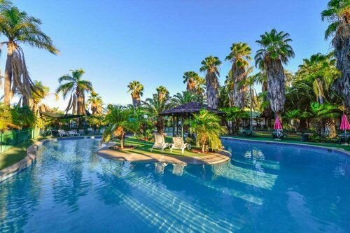 Гостиница Desert Palms Resort в Северной территории