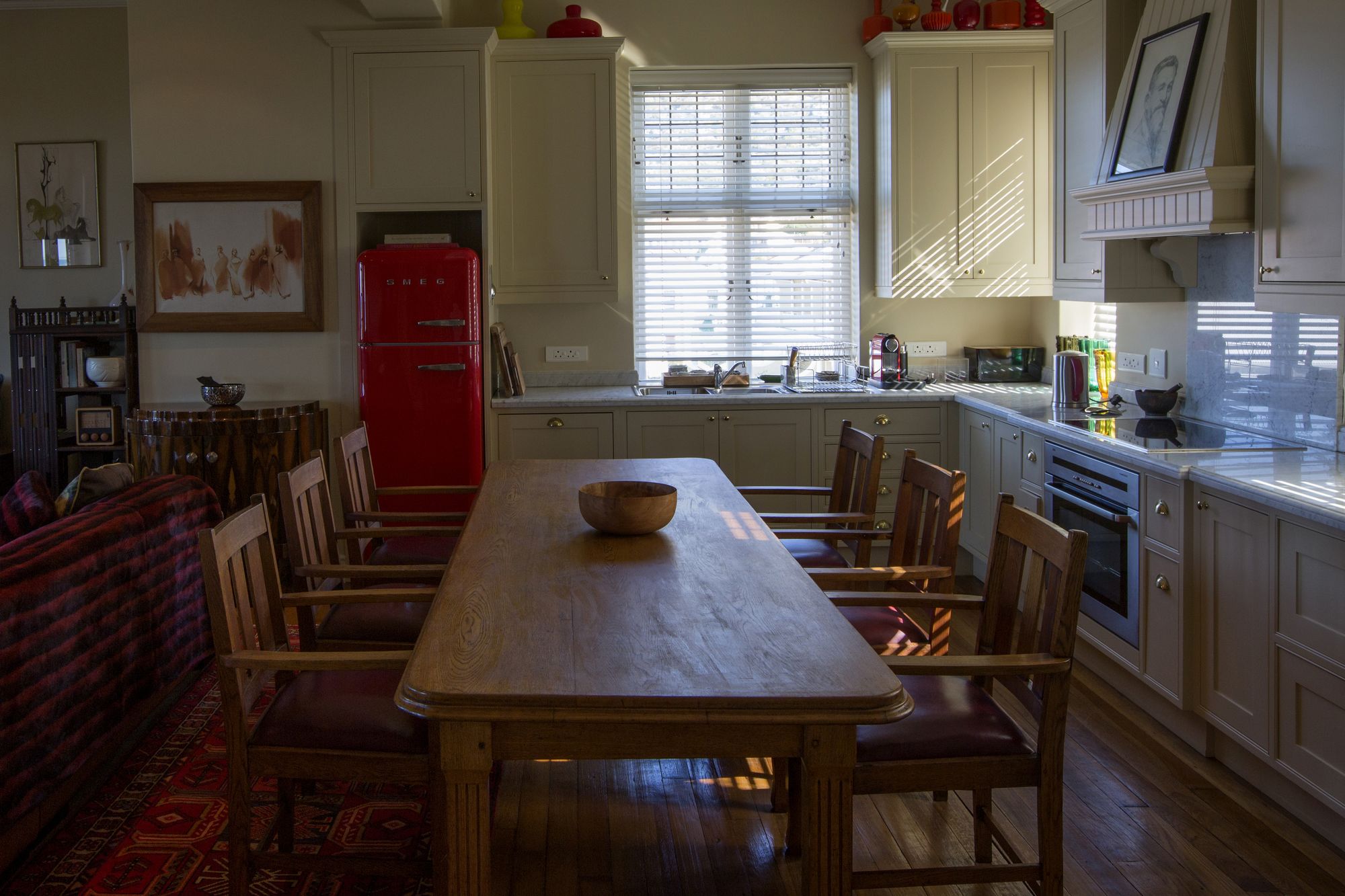 Фото The Majestic Apartment