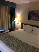 Фото San Mateo Inn