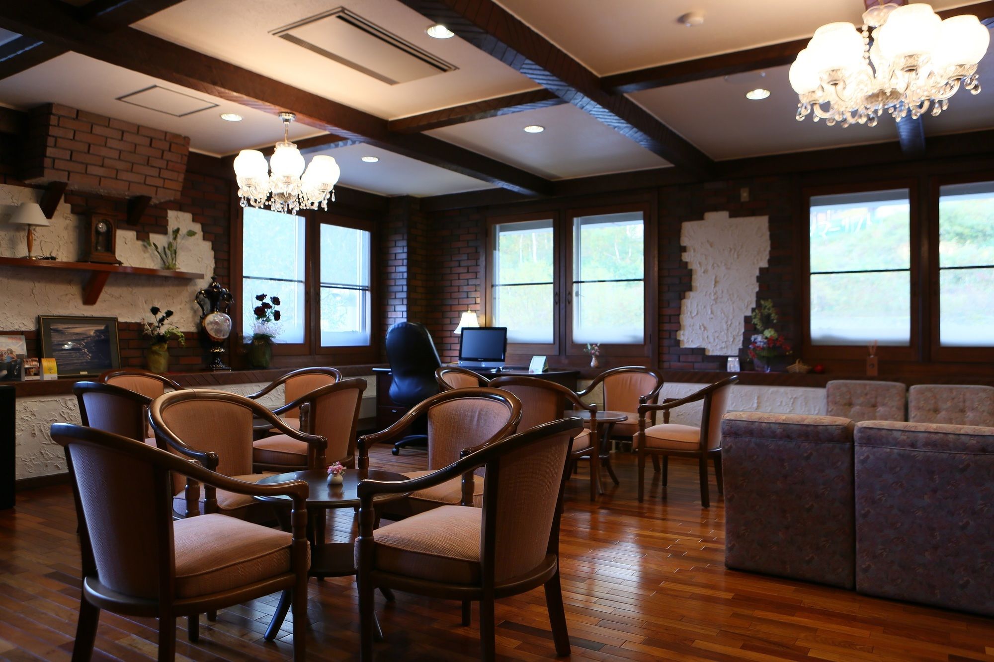 Фото Shiga Palace Hotel