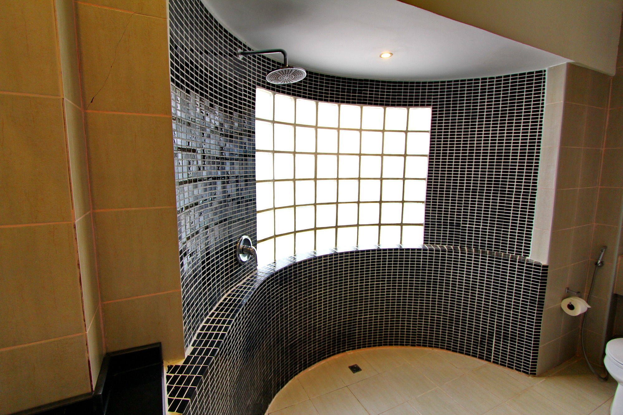 Фото East Suites