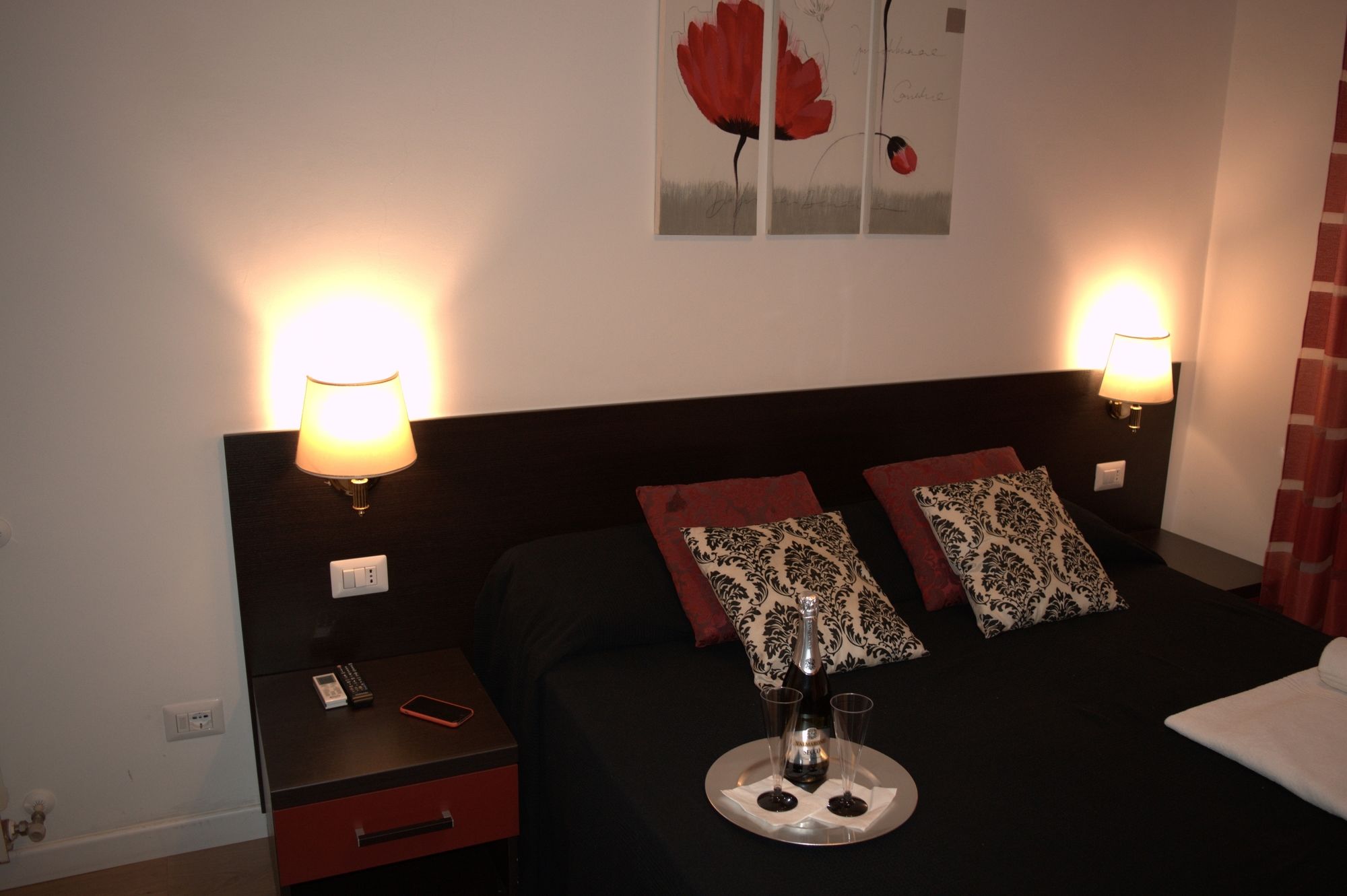 Фото Julius Caesar Home