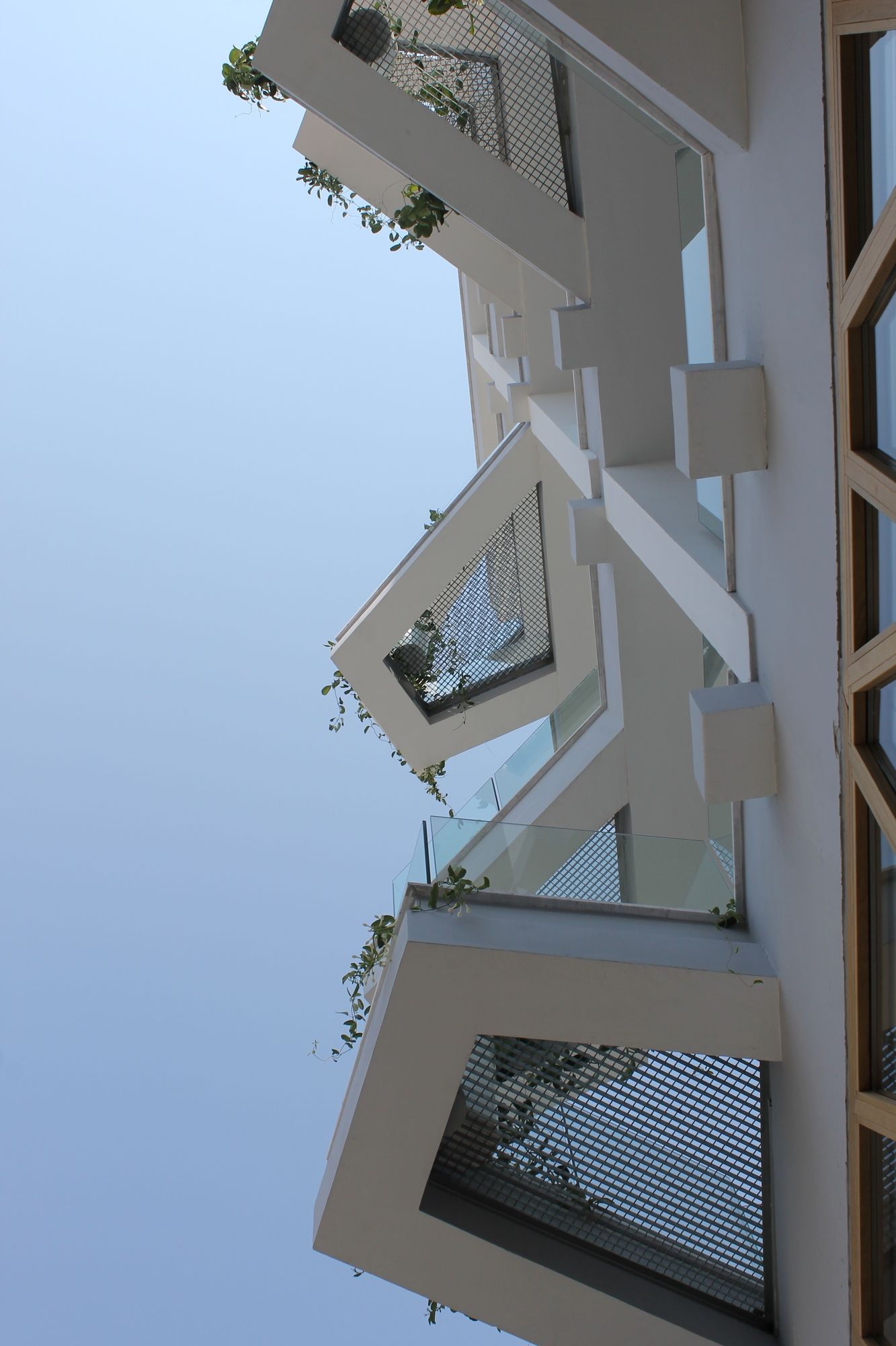 Фото Qbic City Hotel