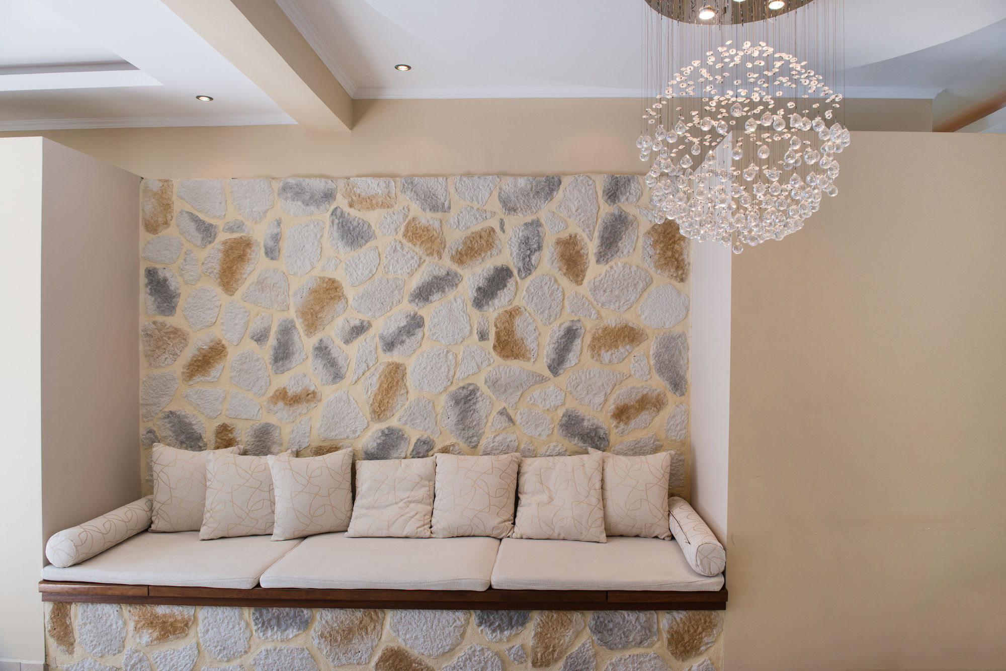 Фото Christina Studios