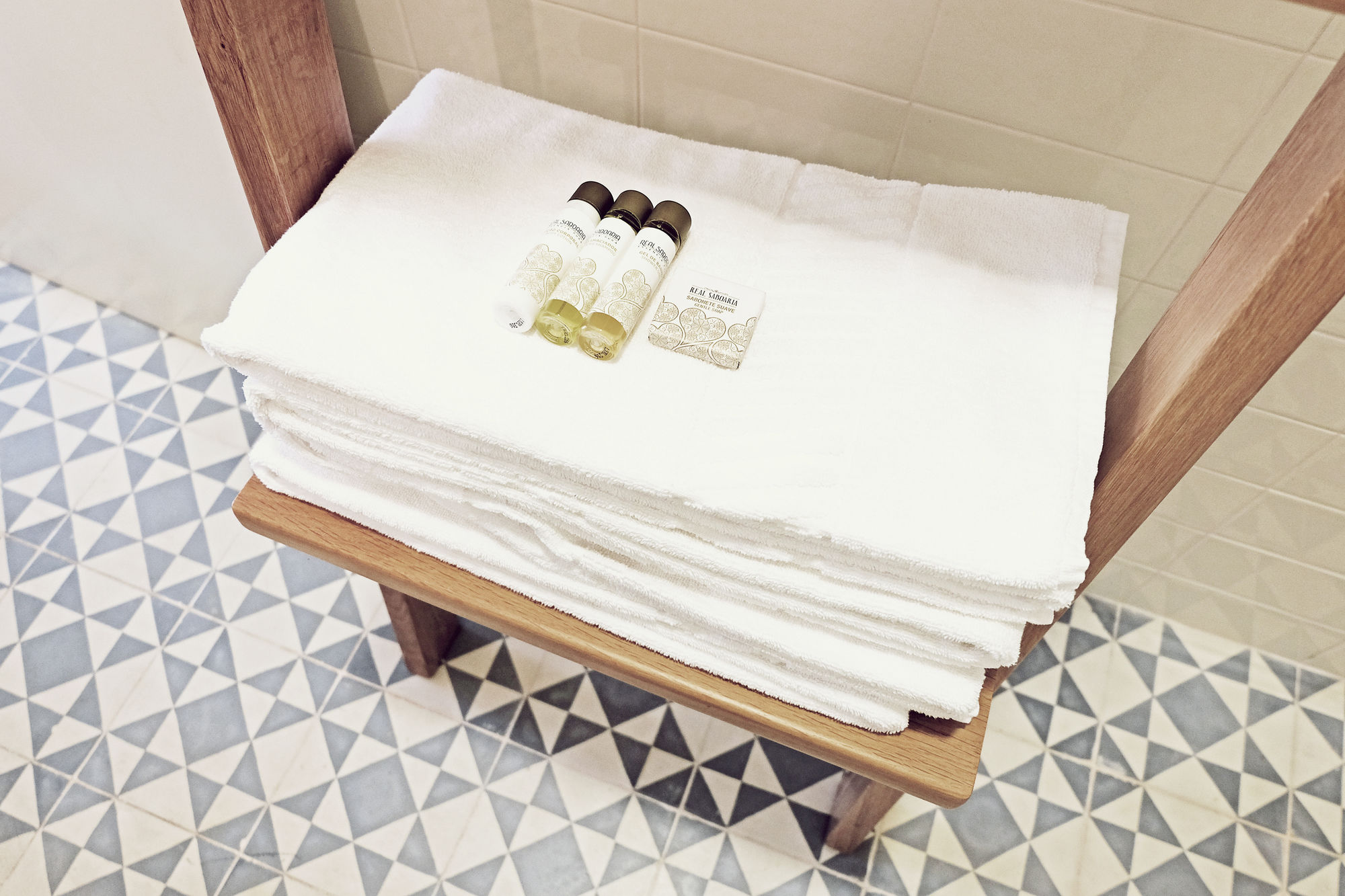 Фото Aparthotel Oporto Alves da Veiga