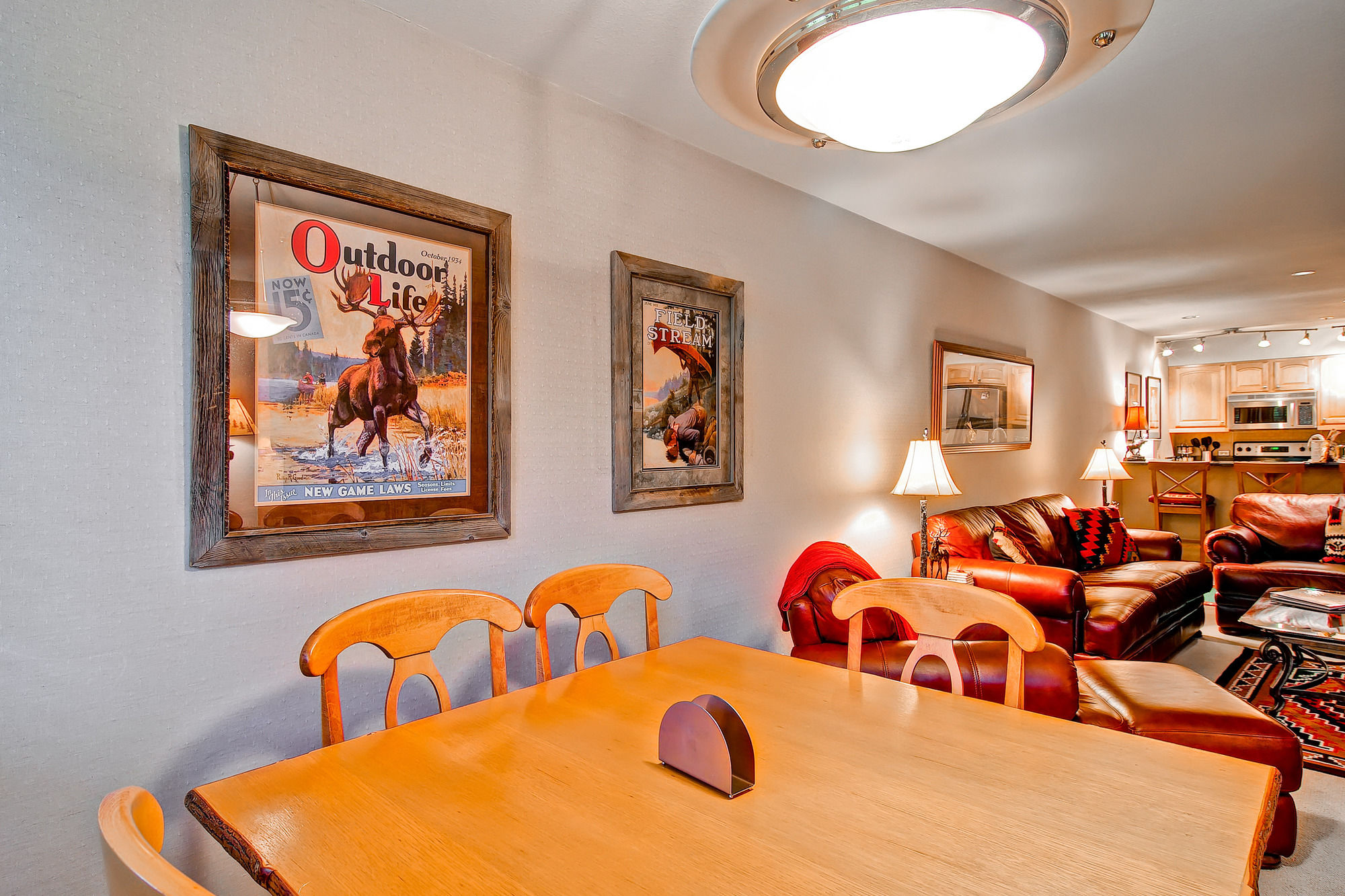 Фото Kiva Lodge by East West Hospitality