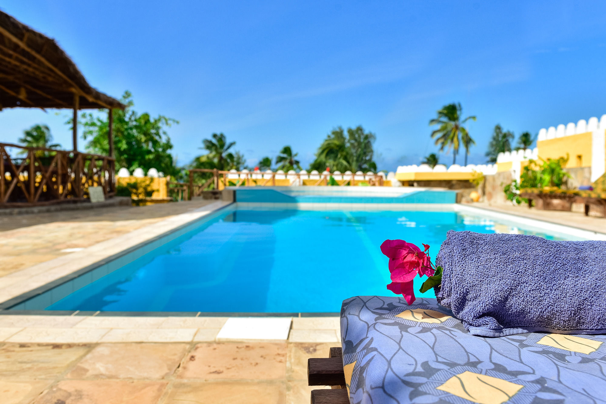 Фото Zan View Hotel