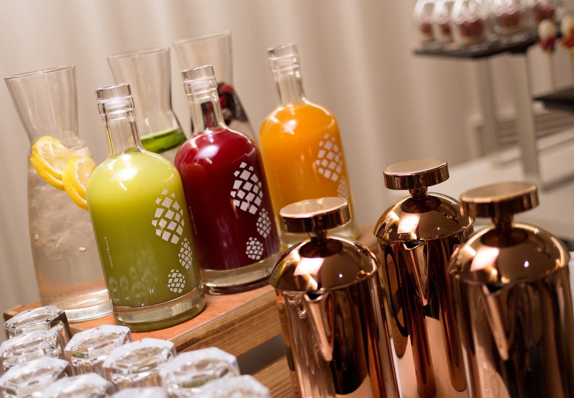 Фото Renaissance Paris Republique Hotel