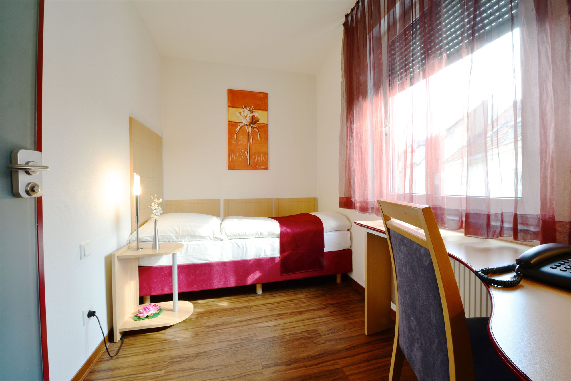 Фото Hotel am Spichernplatz