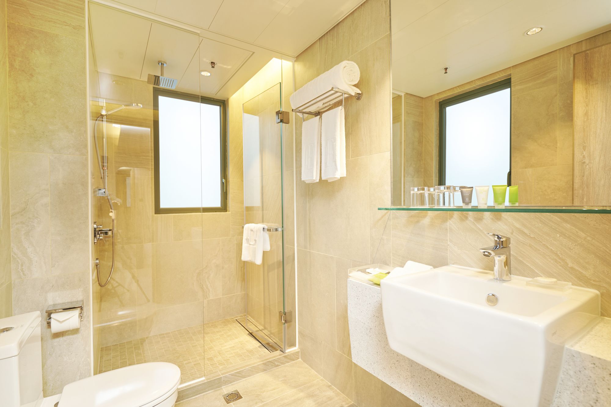 Фото Hotel Ease Access Wan Chai