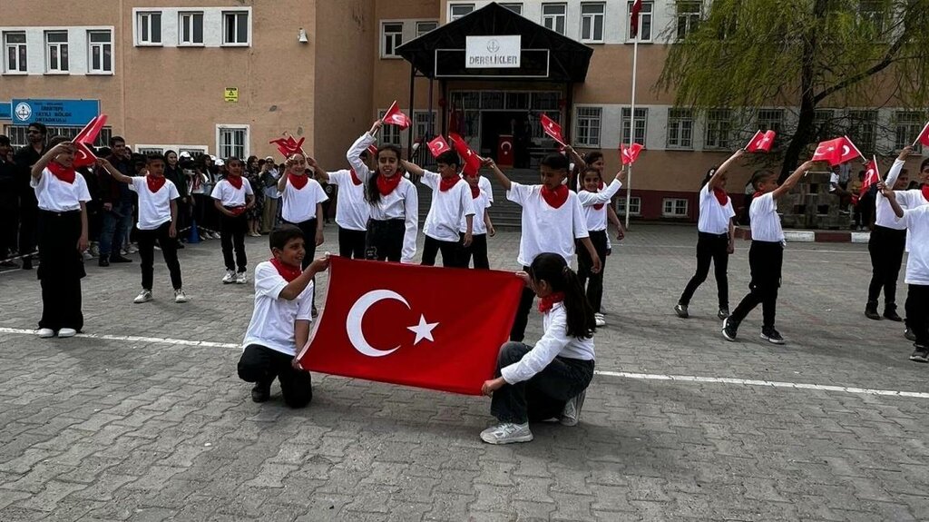 School Erentepe Boarding Regional Middle School, Bulanik, photo