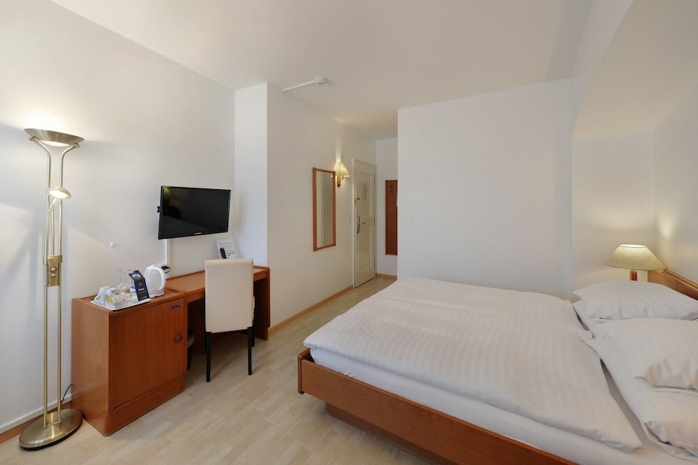 Фото Hotel De La Rose