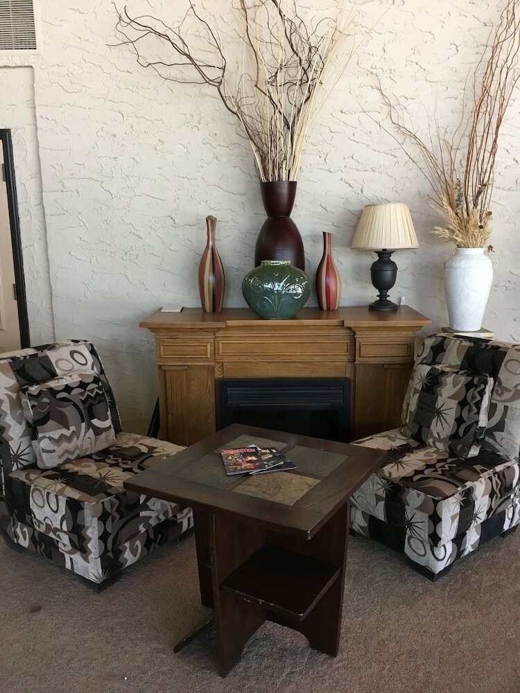 Фото Baymont by Wyndham Medicine Hat