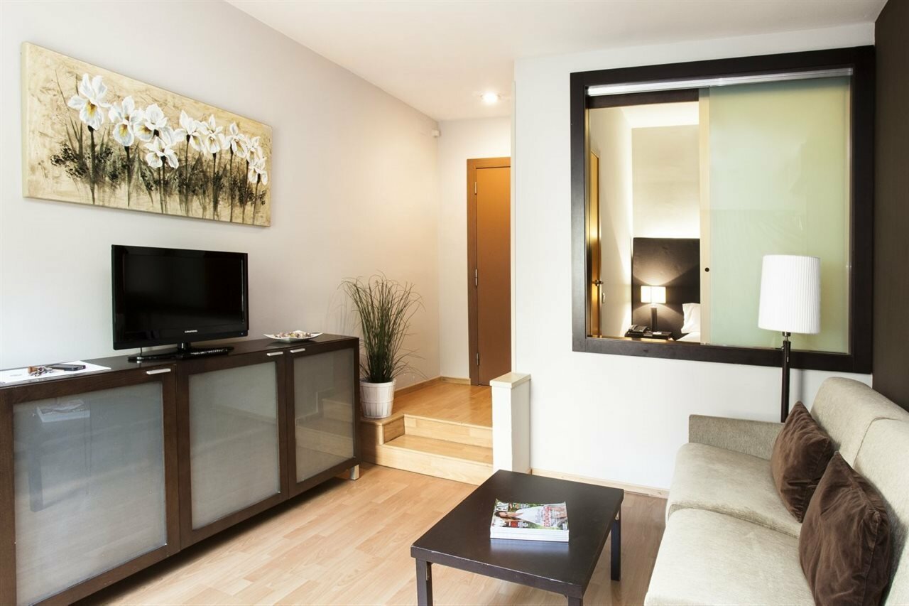 Фото Senator Barcelona Apartments