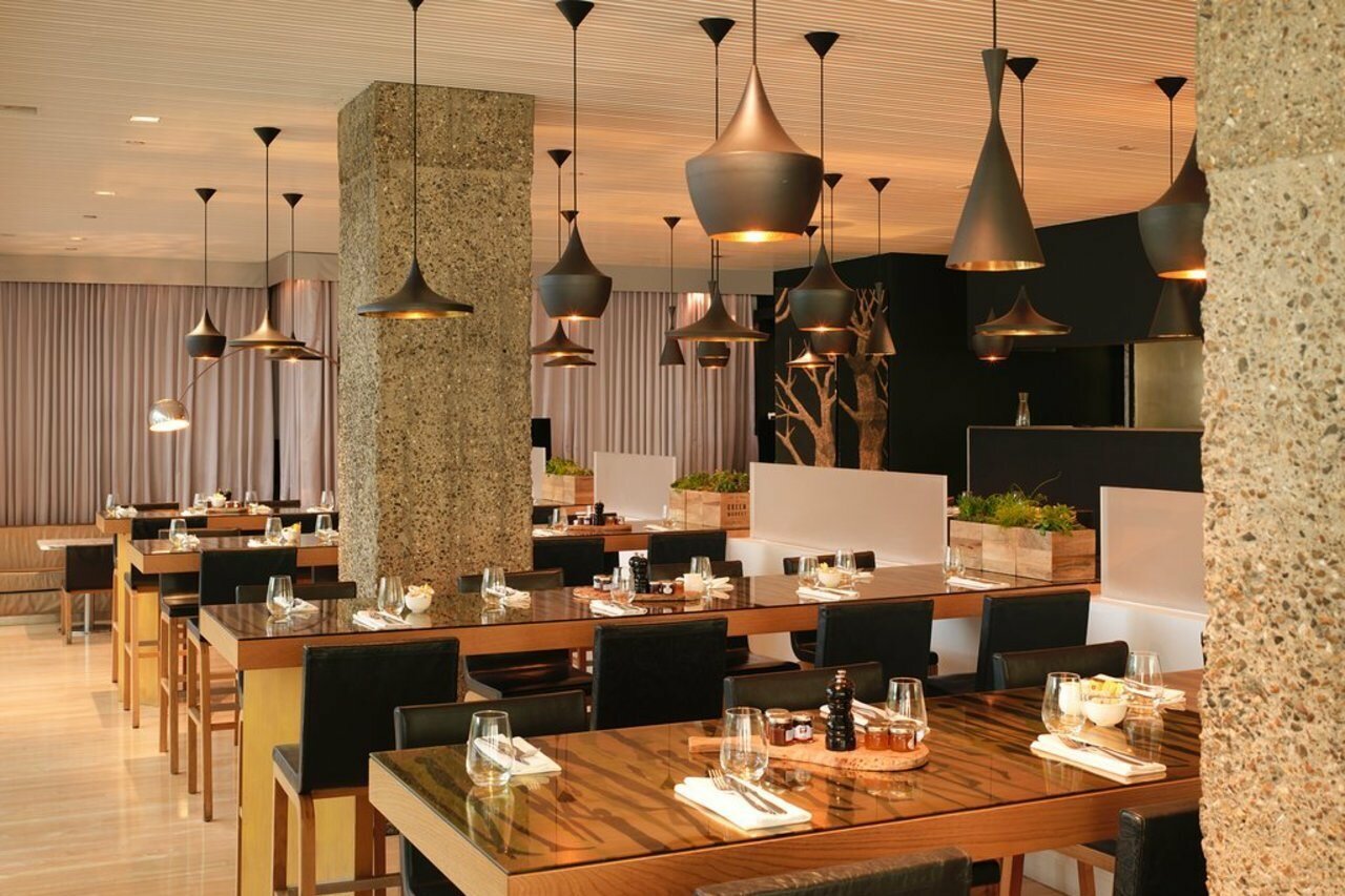 Фото Sanderson London