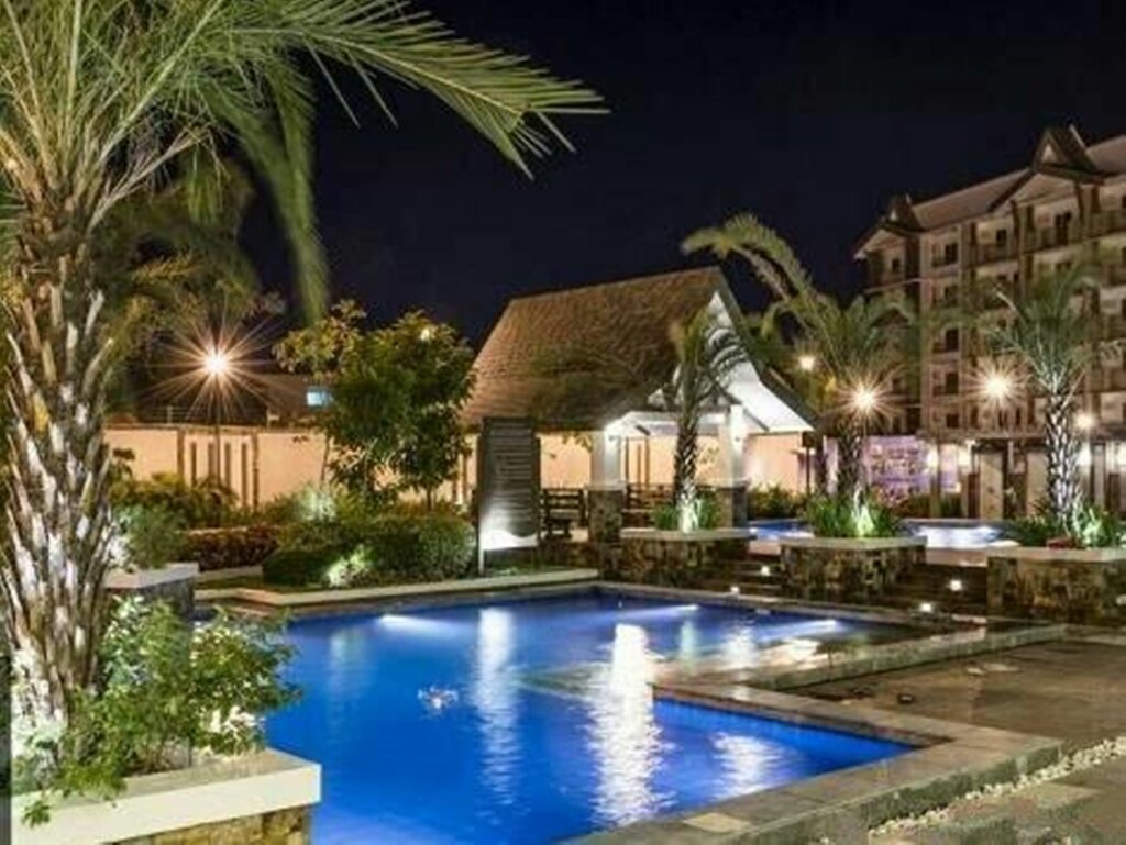 Hotel Stellar Place Condominium by Martrell, Quezon City, photo