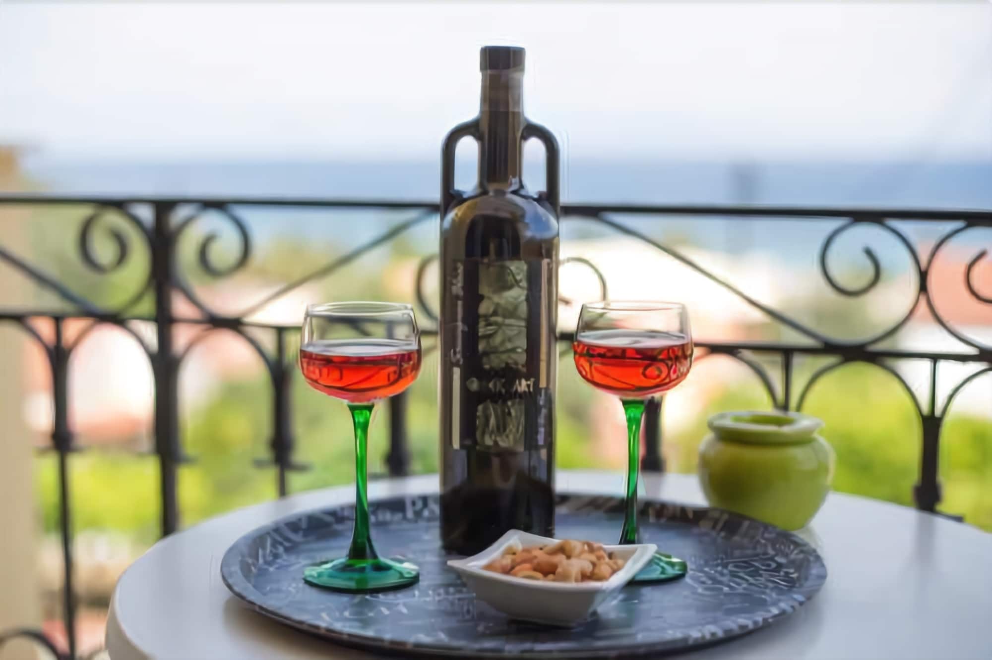 Фото Avra Paradise Aparthotel