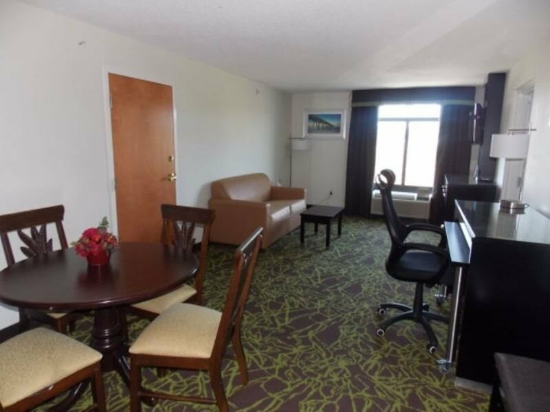 Фото Wingate by Wyndham Panama City Area Lynn Haven